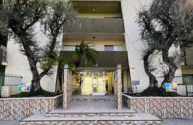 TARZANA 6150 photos photos