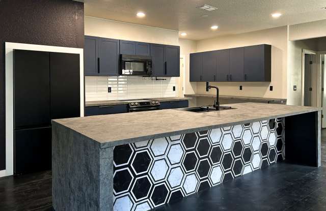 3620 Northeast 20th Place Gallery 1