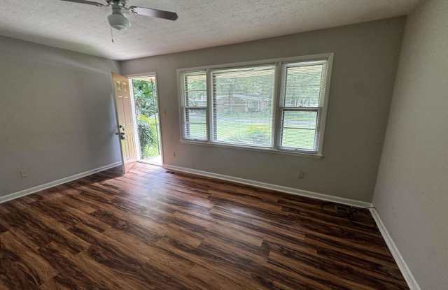 109 Carol Drive Gallery 3