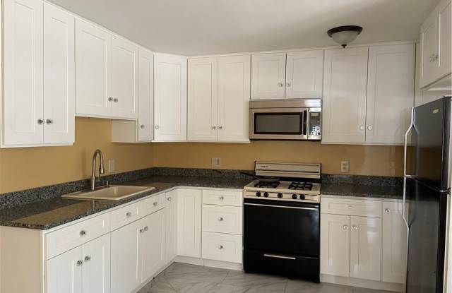 50 Silver Lane - 50 Silver Lane, Stratford, CT 06614