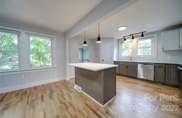 501 S Clay Street - 501 Clay Street, Gastonia, NC 28052