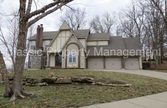 7509 North Amoret Court - 7509 North Amoret Court, Kansas City, MO 64151