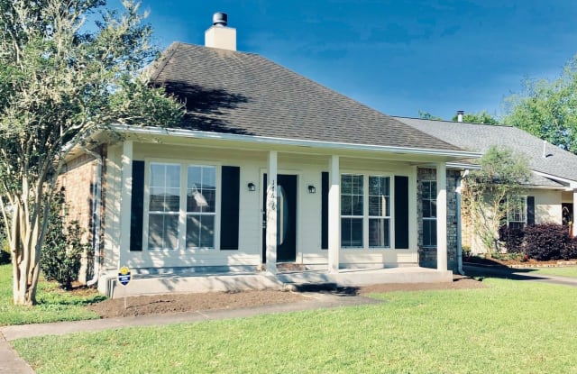 17656 Lake Iris - 17656 Lake Iris Avenue, East Baton Rouge County, LA 70817