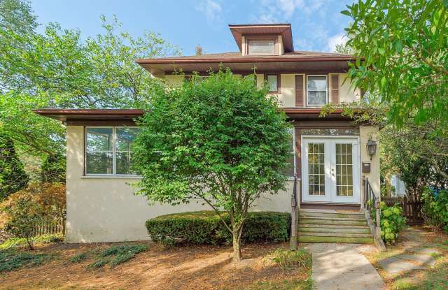 4 N Vine Street photos photos