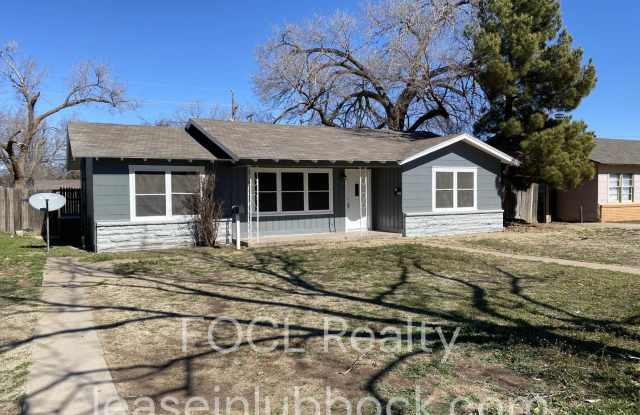 3 bedroom, 1 bath in Medical District - 4106 32nd Street, Lubbock, TX 79410