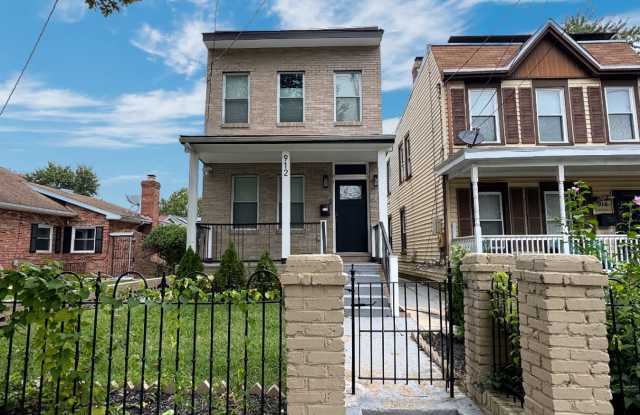 Newly Renovated 4 BR/3.5 BA Detached Home in Congress Heights! photos photos
