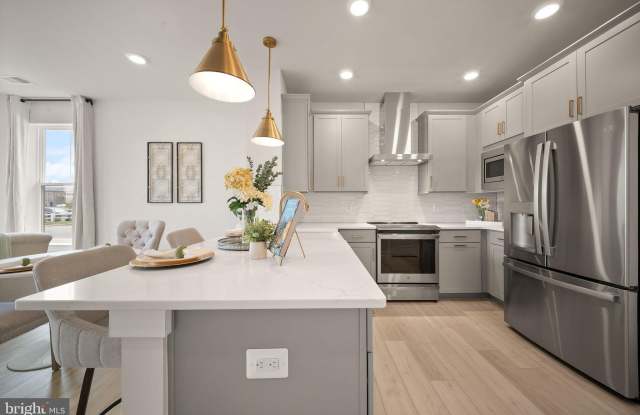 20173 NORTHPARK Drive Gallery 4