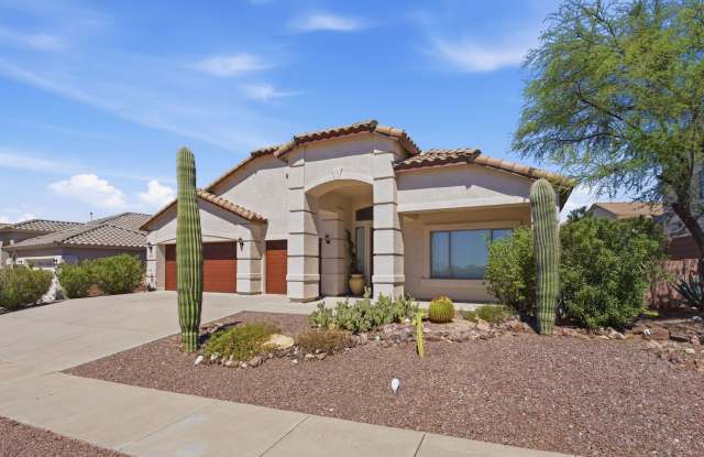 Elegant Home in Exclusive Gated Community near St. Phillips Plaza Gallery 4