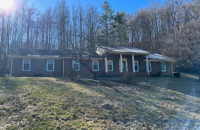 8412 Courtland Rd - 8412 Courtland Road, Wise County, VA 24293