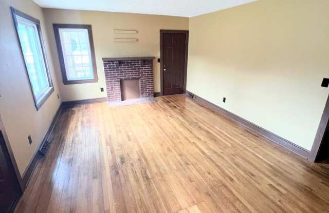 3 Bedroom Home in Bedford Gallery 4