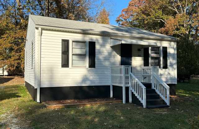 For Rent: 1211 Ava St, Burlington - 1211 Ava Street, Burlington, NC 27215