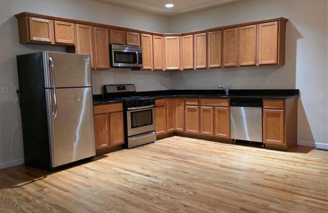 3025 Sunrise Hwy unit: 15 - 3025 Sunrise Highway, Islip Terrace, NY 11752