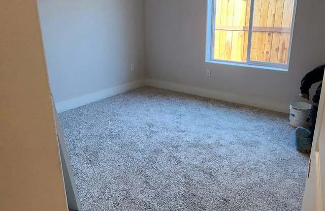1405 Villa Way Gallery 4