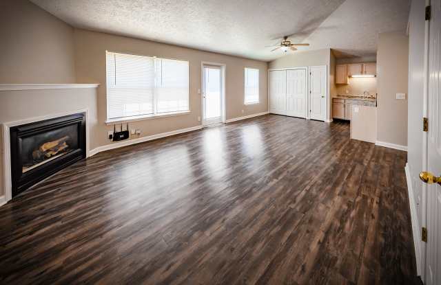 Cypress Square Apartments Gallery 3