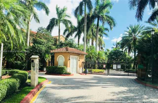 4852 N State Road 7 photos photos