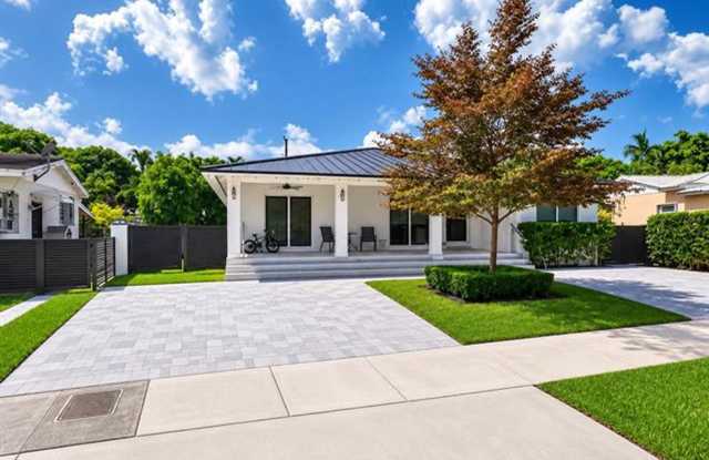 1920 SW 32nd Pl # 1920, Miami, FL 33145 Gallery 3