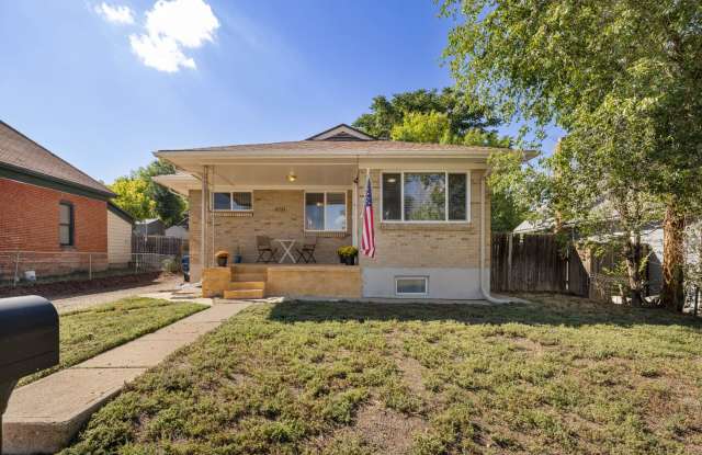 Spacious 2bd/2ba Home in Denver, CO! (PLUS 2 additional non-conforming rooms  office) - 3815 South Knox Court, Sheridan, CO 80236