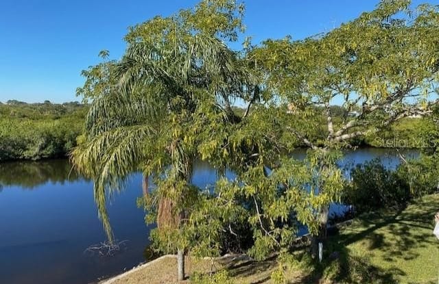 8942 ROCKY CREEK DRIVE - 8942 Rocky Creek Drive, Town 'n' Country, FL 33615 8942 ROCKY CREEK DRIVE - 8942 Rocky Creek Drive, Town 'n' Country, FL 33615