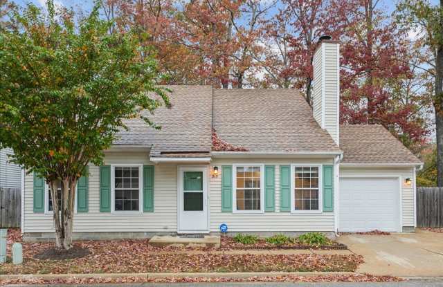 215 Old Bridge Court (Cobblestone Chase) Newport News 23608 - 215 Old Bridge Court, Newport News, VA 23608