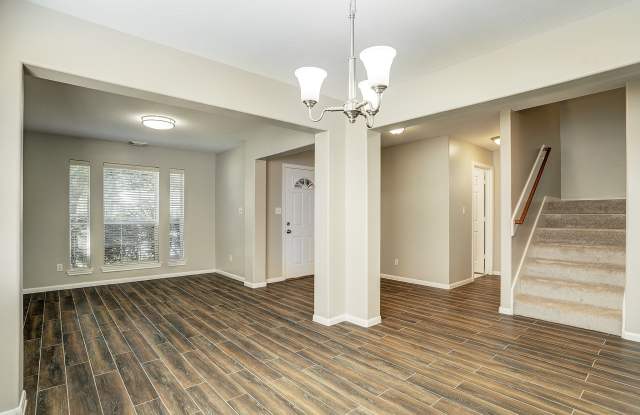 3327 CandlePine Drive Gallery 2