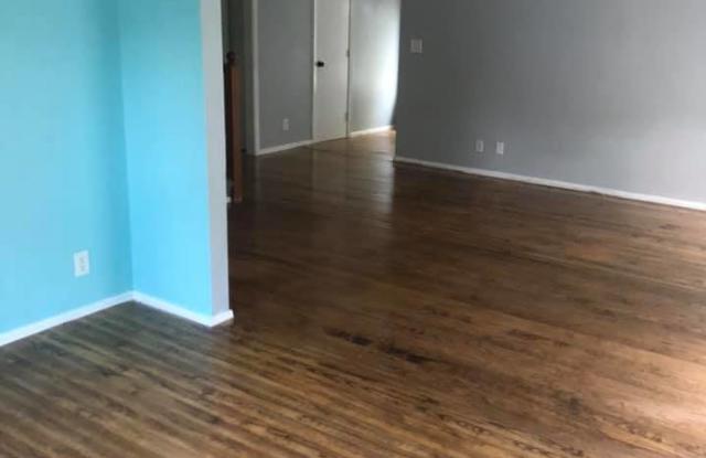 5008 Elm St - 5008 Elm Street, Pasadena, TX 77586