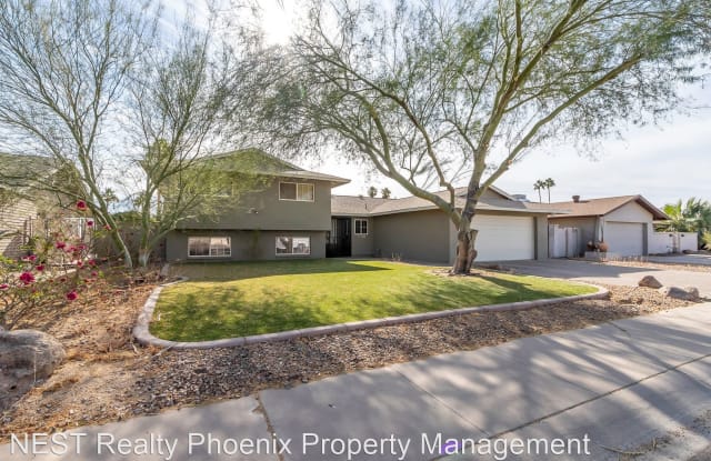 8731 E Monterey Way - 8731 East Monterey Way, Scottsdale, AZ 85251