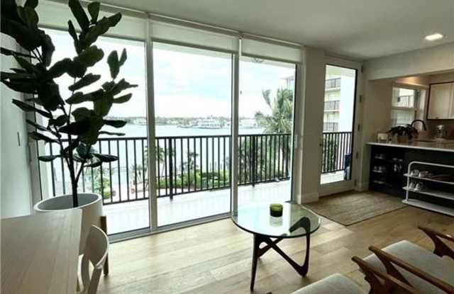 3500 Gulf Shore photos photos