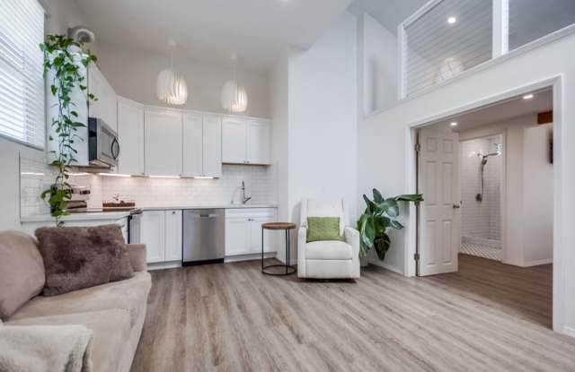 MOHAWK STREET DUPLEX Gallery 4