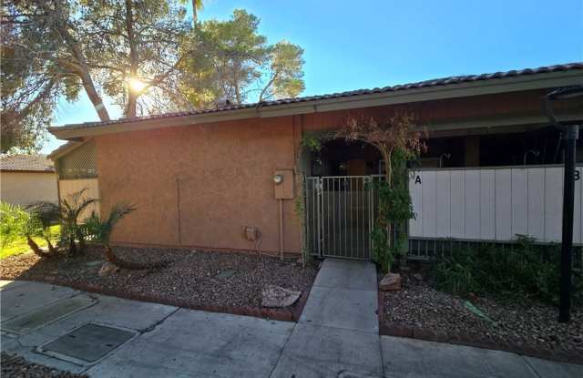 461 Lamb Boulevard photos photos