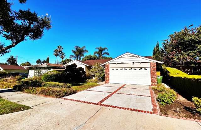 8927 Gloria Avenue photos photos