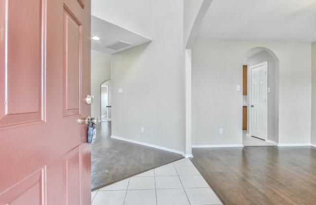6419 Bennington Springs Drive Gallery 3