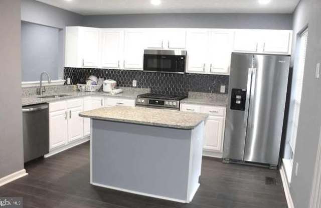 12346 SWEETBRIAR Place Gallery 3