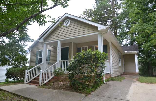 1512 E Lenoir St photos photos