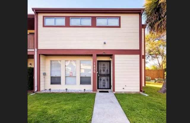 1836 Warringwood Dr # B4 photos photos