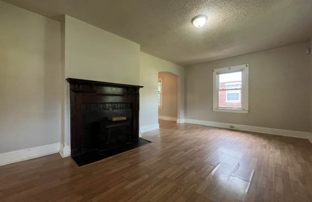 1256 Edgewood Road photos photos