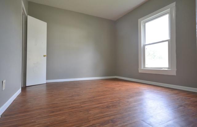 Charming, Cozy & Full of Character! photos photos