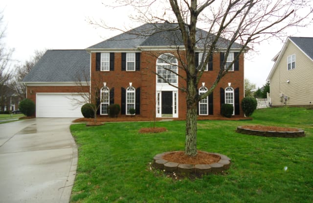 5811 Underwood Ave - 5811 Underwood Avenue, Harrisburg, NC 28213
