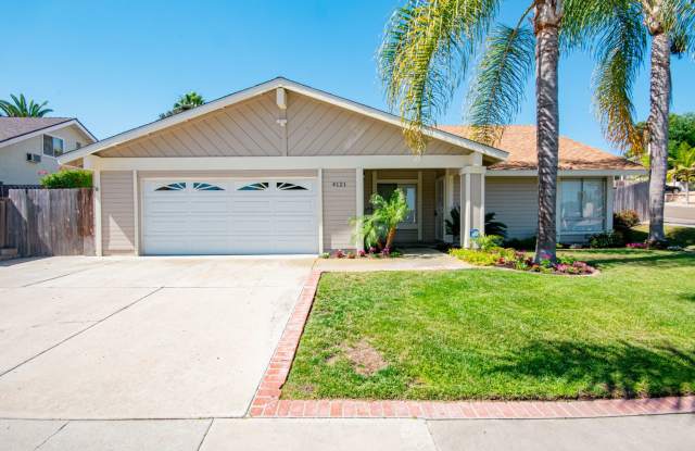 Spacious 4 Bedroom Single Story Home in Oceanside with a Pool! Gallery 3