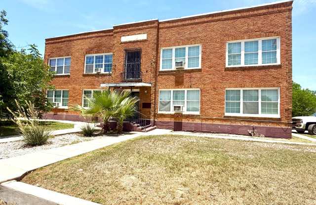 1409 West Woodlawn Avenue photos photos