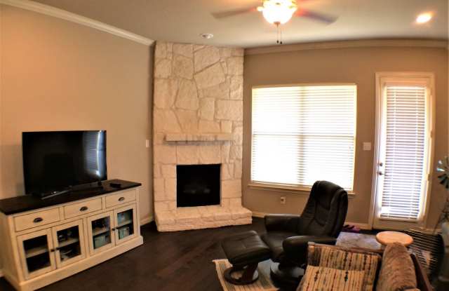 5208 Rowlett Creek Way Gallery 4