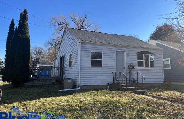 1131 South Greenwood Avenue Gallery 2