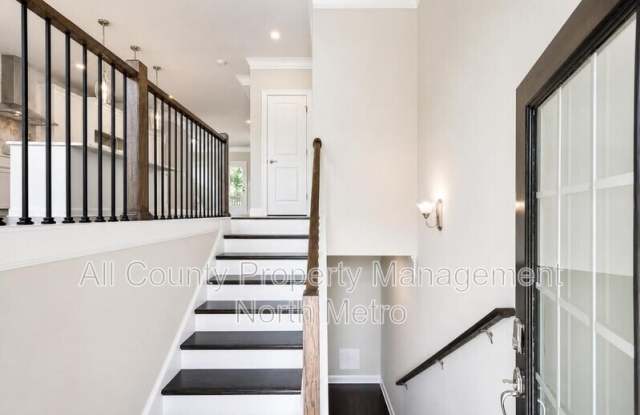10006 Jack Drive Gallery 3