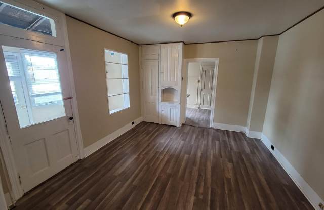 923 WALNUT Street unit: 1 - 923 Walnut Street, Royersford, PA 19468