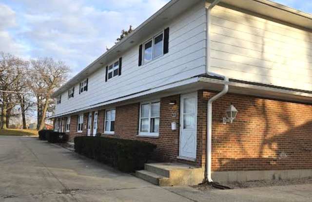 914 Hillside Avenue - 914 Hillside Avenue, Antioch, IL 60002