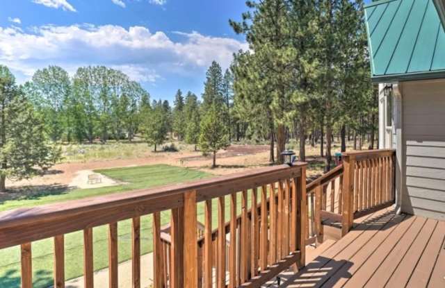 Beautiful home, 4 Bed, 3 Bath Home on 9.65 Acres Gallery 3
