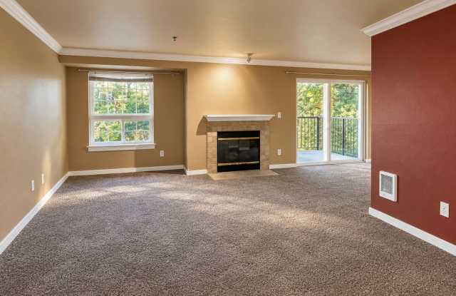 Top-Floor 1-Bedroom Condo with Private Balcony &  Amenities Gallery 3