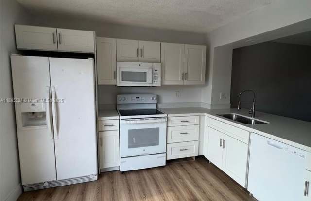 2186 W 60th St photos photos 2186 W 60th St photos photos