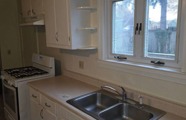 House for rent photos photos