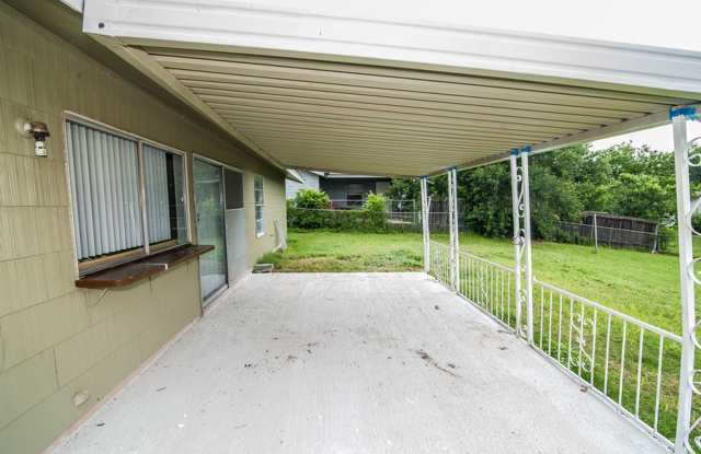 Cozy Remodeled House Near Downtown photos photos