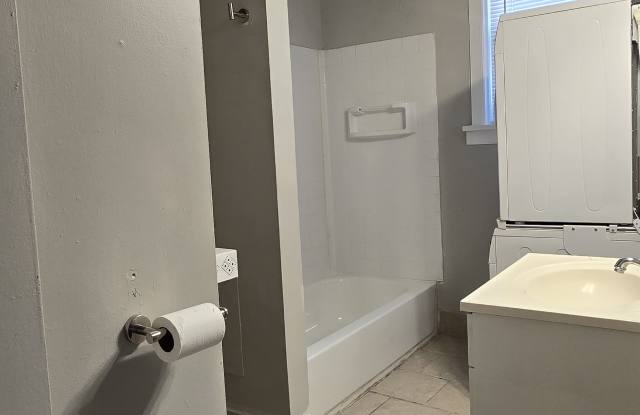 2924 South Princeton Avenue photos photos